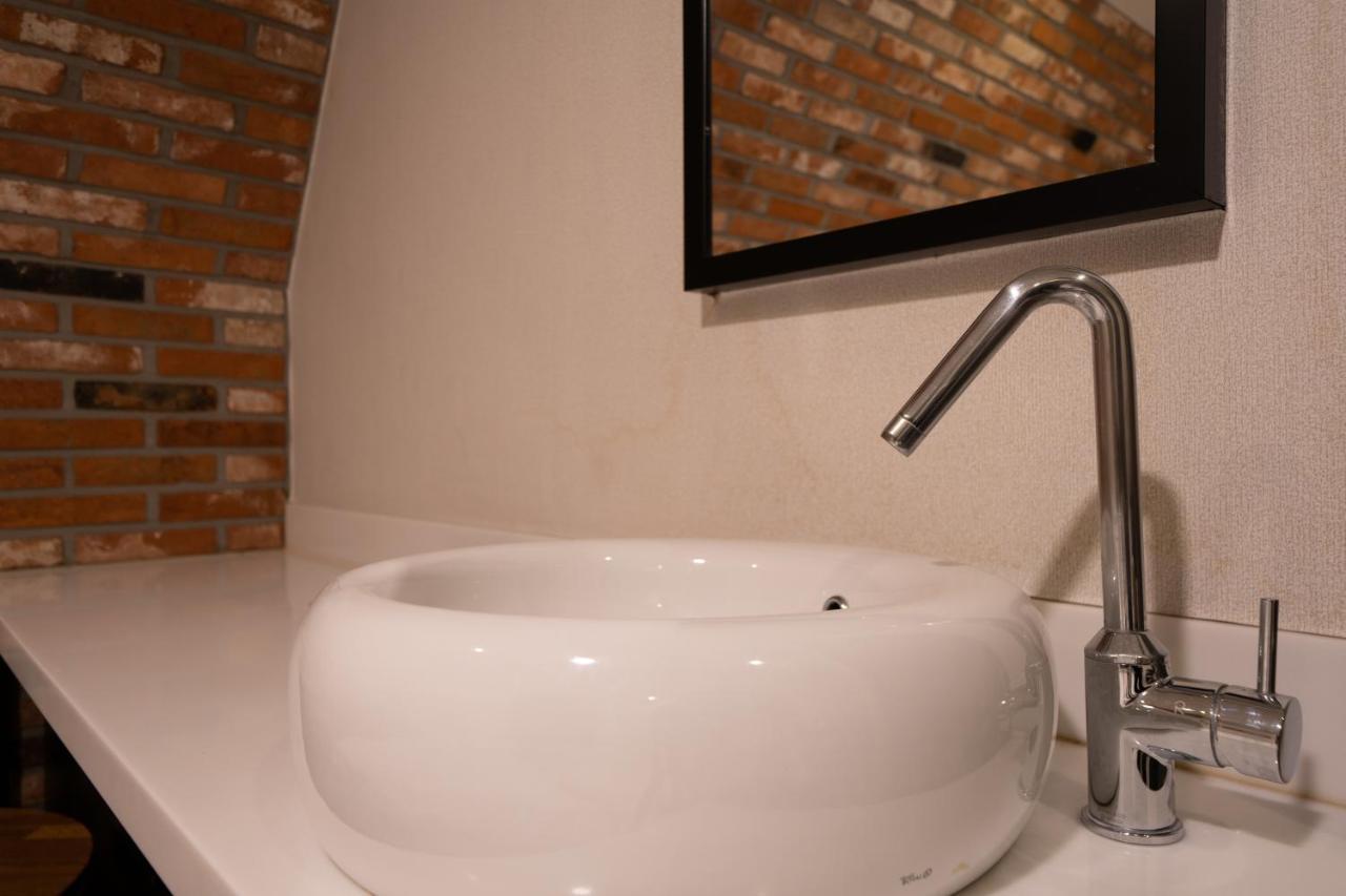 No25 Hotel Yeonsan Пусан Екстериор снимка