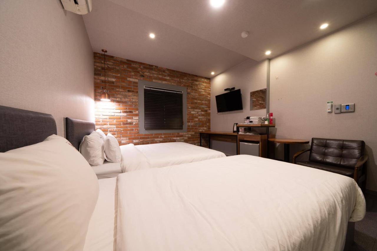 No25 Hotel Yeonsan Пусан Екстериор снимка