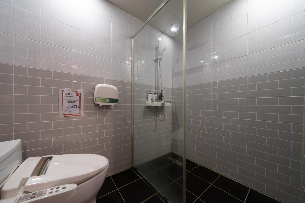 No25 Hotel Yeonsan Пусан Екстериор снимка